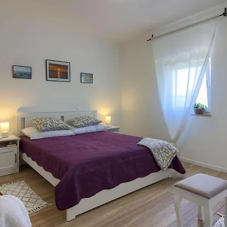 White Memory * Medulin